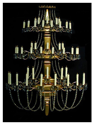 spamalotchandelier.JPG (22999 bytes)